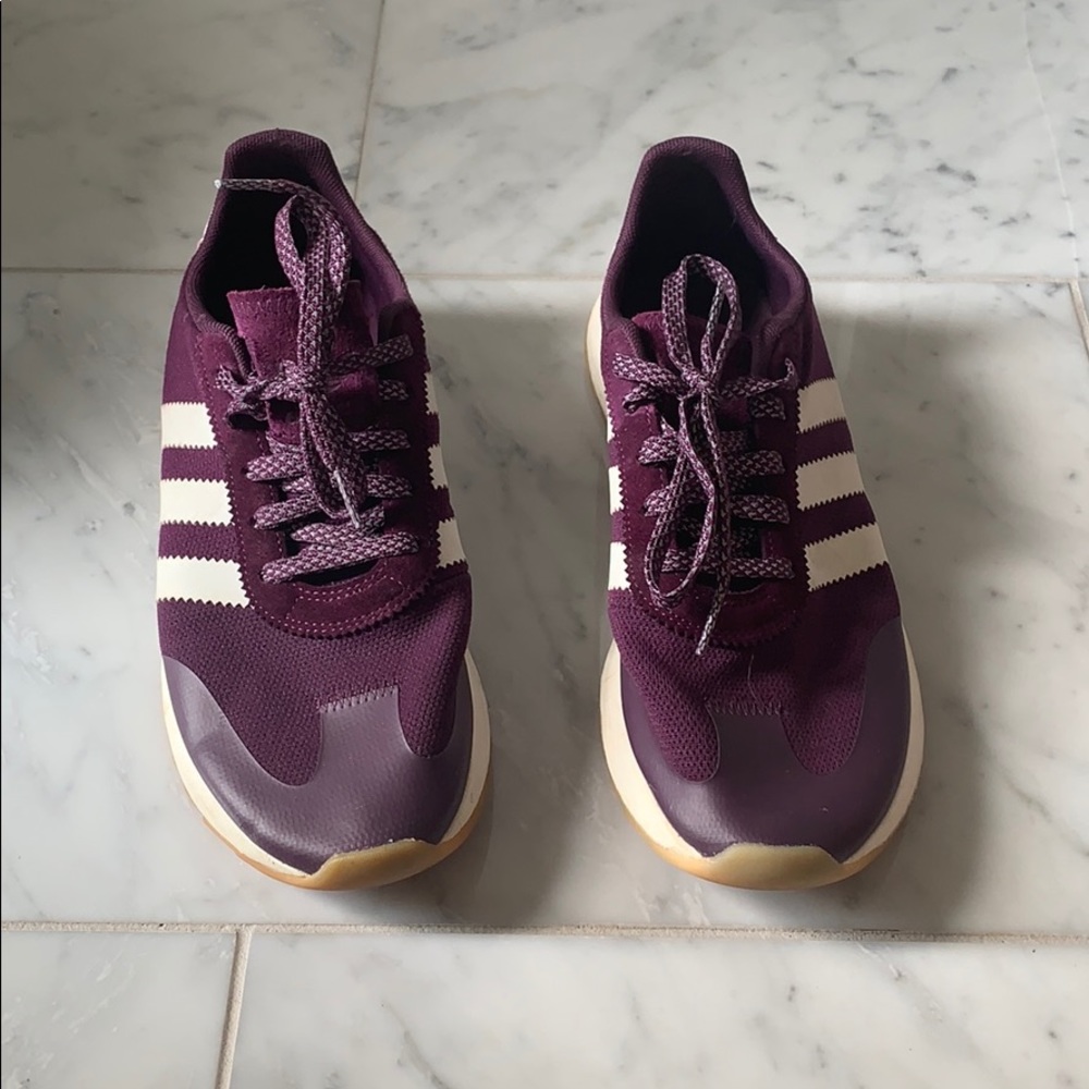 Adidas size 10.5 women sneakers